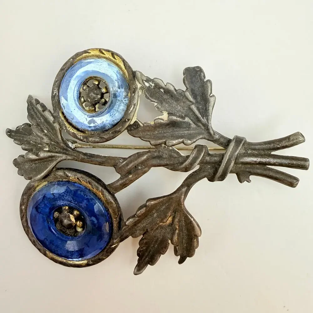 Vintage LN/25 Little Nemo Pot Metal Flower Brooch Pin Blue Glass Cabochons